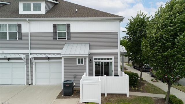 304 Fishers CT, Hampton, VA 23666