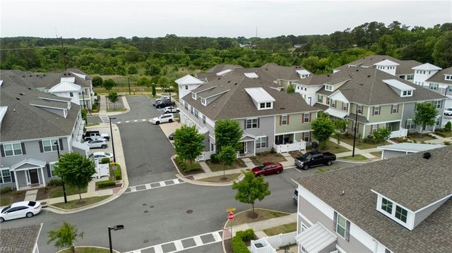 304 Fishers CT, Hampton, VA 23666
