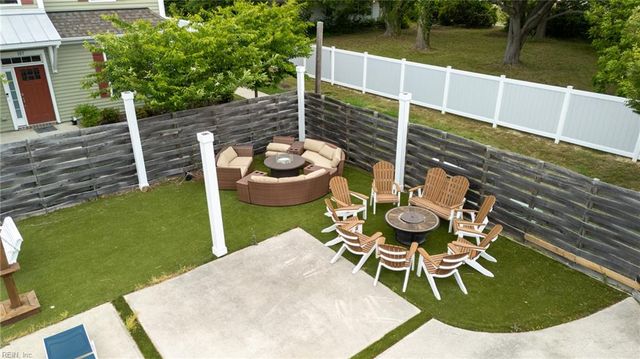 304 Fishers CT, Hampton, VA 23666