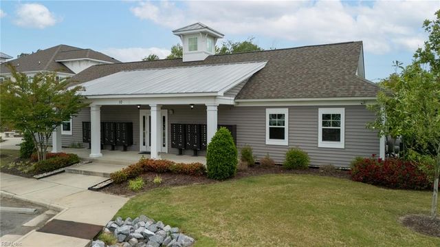 304 Fishers CT, Hampton, VA 23666
