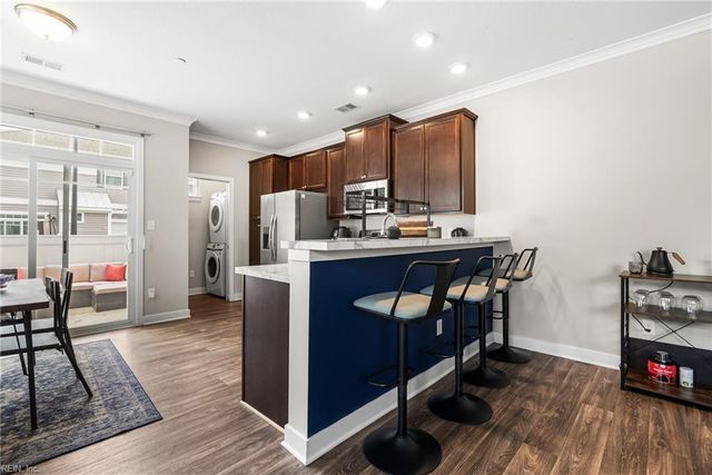 304 Fishers CT, Hampton, VA 23666