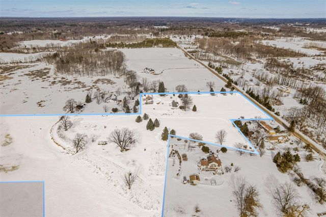 15425 132nd Avenue, Nunica, MI 49448