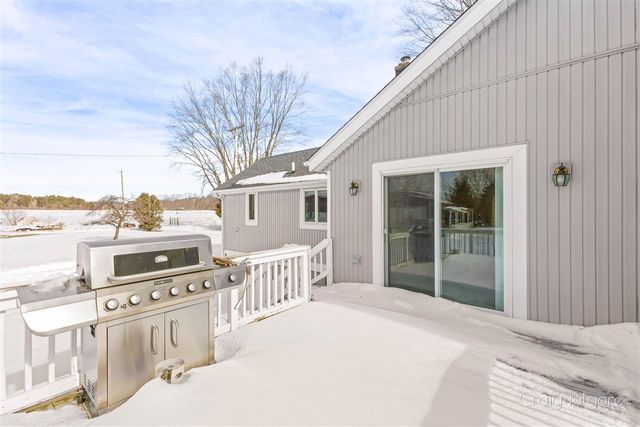 15425 132nd Avenue, Nunica, MI 49448