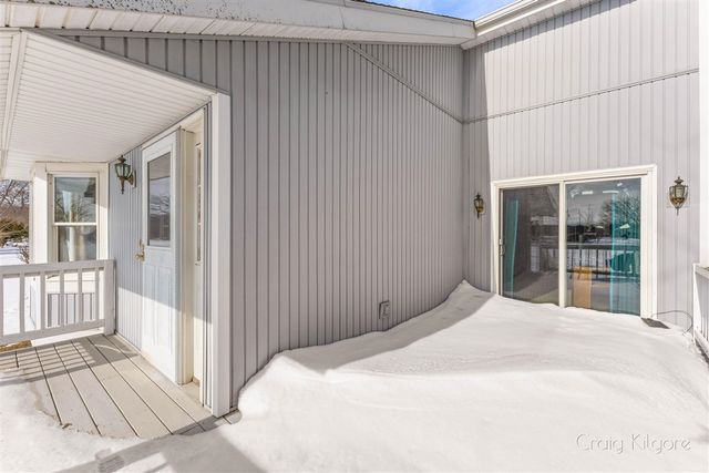 15425 132nd Avenue, Nunica, MI 49448