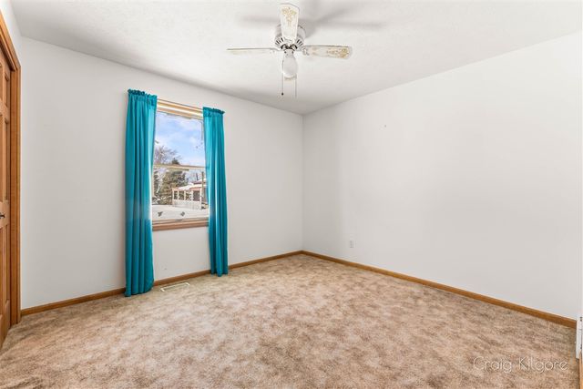 15425 132nd Avenue, Nunica, MI 49448