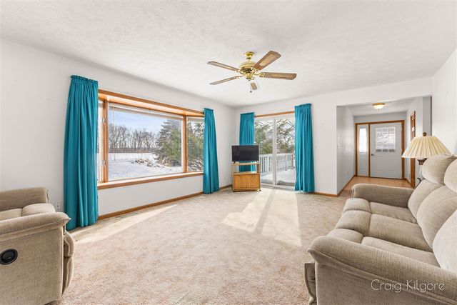 15425 132nd Avenue, Nunica, MI 49448