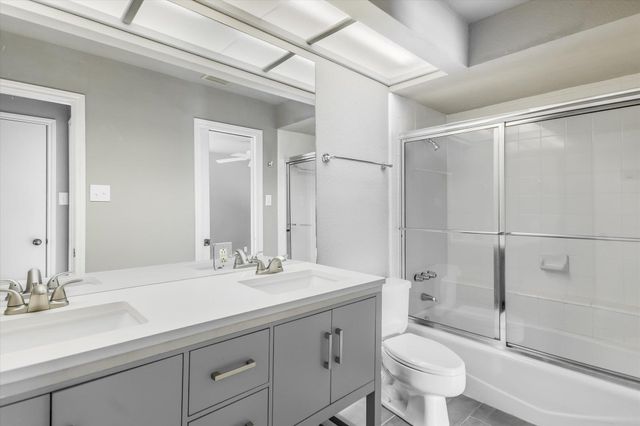 8200 Neely DR 229, Austin, TX 78759