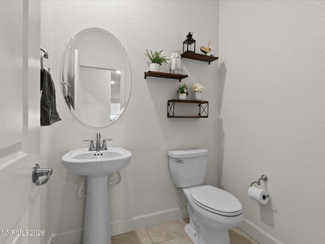 1906 Boundary Peak Street, Carson City, NV 89701