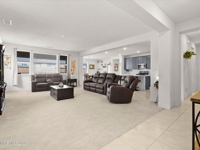 1906 Boundary Peak Street, Carson City, NV 89701