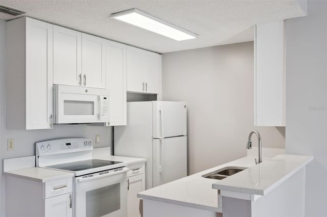 711 SUGAR BAY WAY 313, Lake Mary, FL 32746