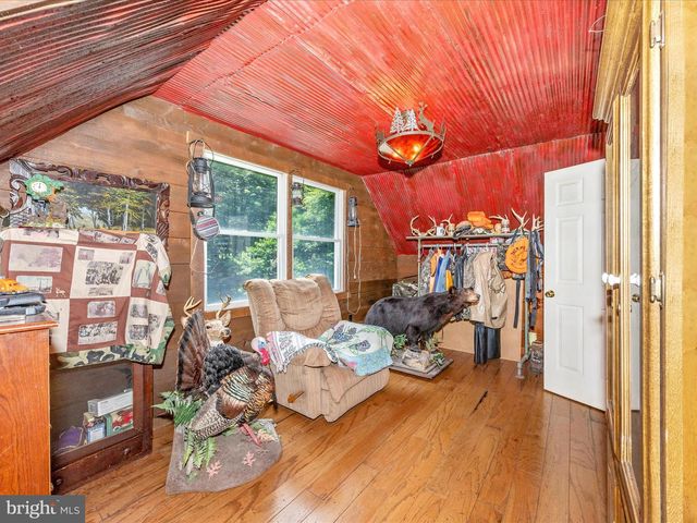 513 GUM SPRINGS RD, Fairfield, PA 17320