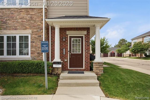 5530 Arbor Chase Drive 14, Ann Arbor, MI 48103