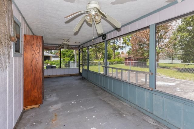 915 SW John Maccormack Terrace, Port St. Lucie, Port St Lucie, FL 34953