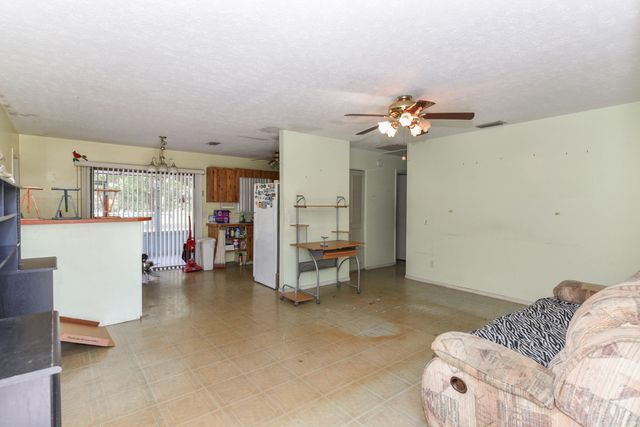 915 SW John Maccormack Terrace, Port St. Lucie, Port St Lucie, FL 34953