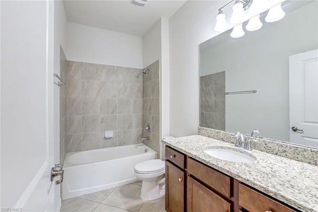 1750 Alameda DR, Naples, FL 34120