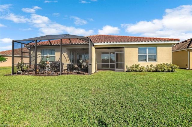 1750 Alameda DR, Naples, FL 34120