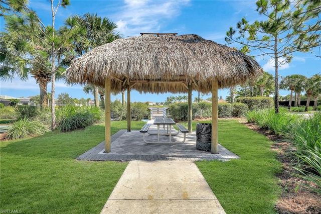 1750 Alameda DR, Naples, FL 34120