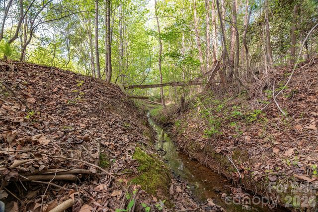 482 Jm Lovelace Road, Ellenboro, NC 28040