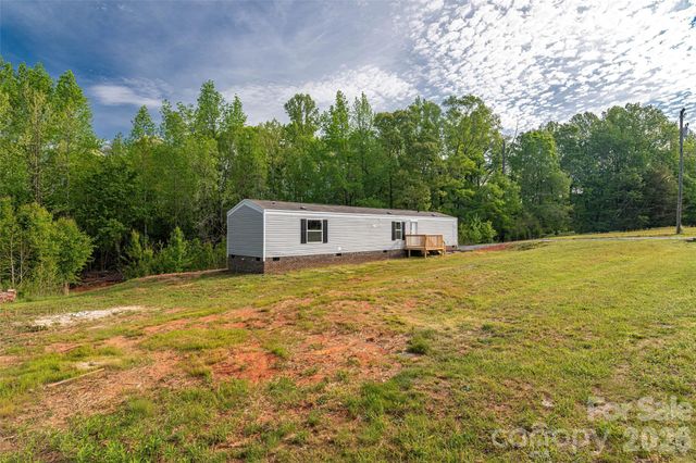 482 Jm Lovelace Road, Ellenboro, NC 28040