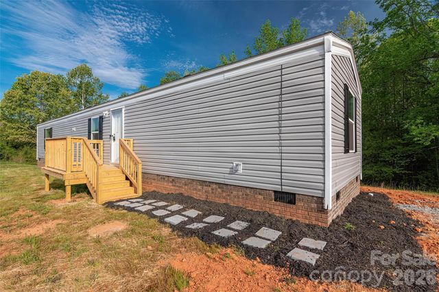 482 Jm Lovelace Road, Ellenboro, NC 28040
