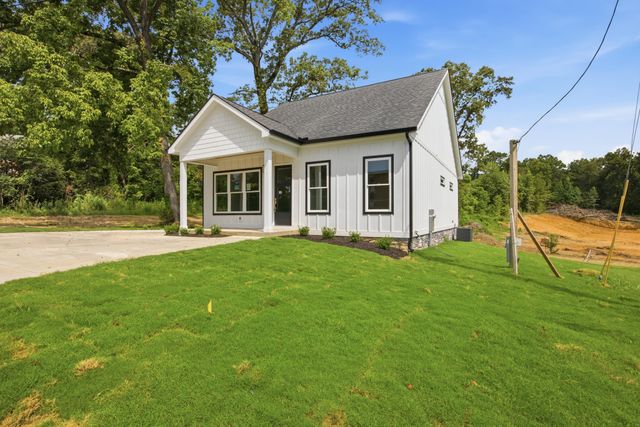 358 Thomas Road, Fort Oglethorpe, GA 30742