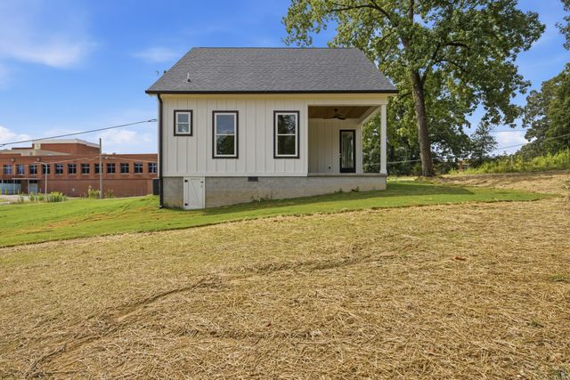 358 Thomas Road, Fort Oglethorpe, GA 30742