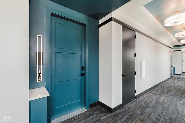 1155 S Rangeline Road 502, Carmel, IN 46032