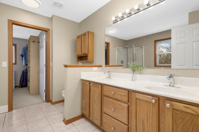 3136 N View Lane, Woodbury, MN 55125