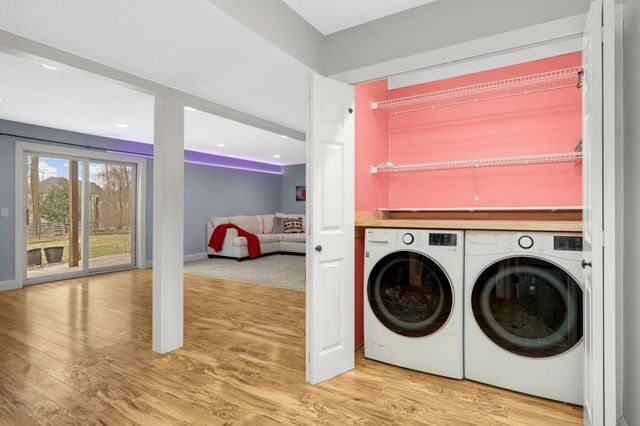 3136 N View Lane, Woodbury, MN 55125