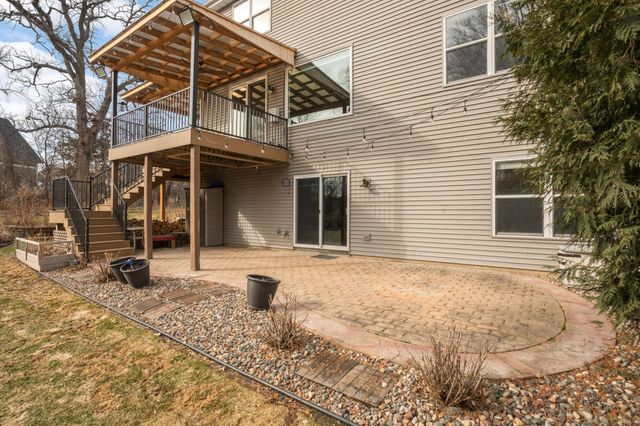 3136 N View Lane, Woodbury, MN 55125