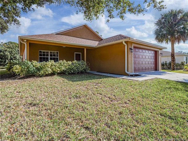 2109 Sans Souci Avenue SE, Palm Bay, FL 32909