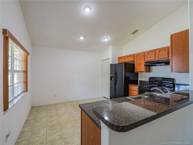 2109 Sans Souci Avenue SE, Palm Bay, FL 32909