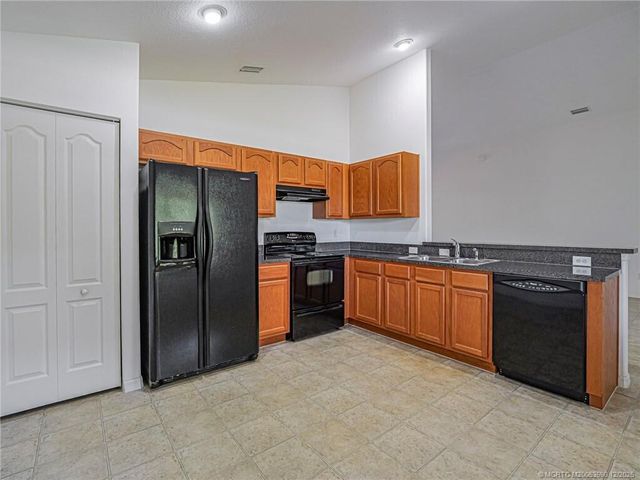 2109 Sans Souci Avenue SE, Palm Bay, FL 32909