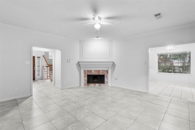 6614 Berrytree, Sugar Land, TX 77479