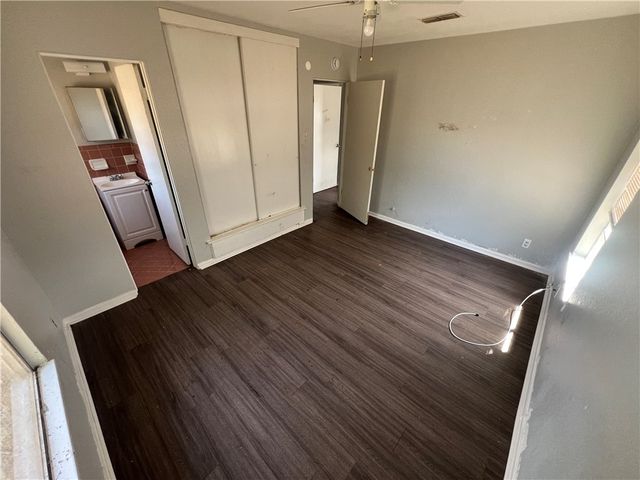 4913 Franklin Dr, Corpus Christi, TX 78415