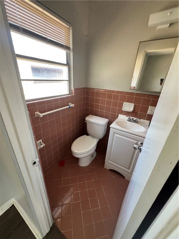 4913 Franklin Dr, Corpus Christi, TX 78415