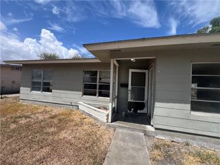 4913 Franklin Dr, Corpus Christi, TX 78415