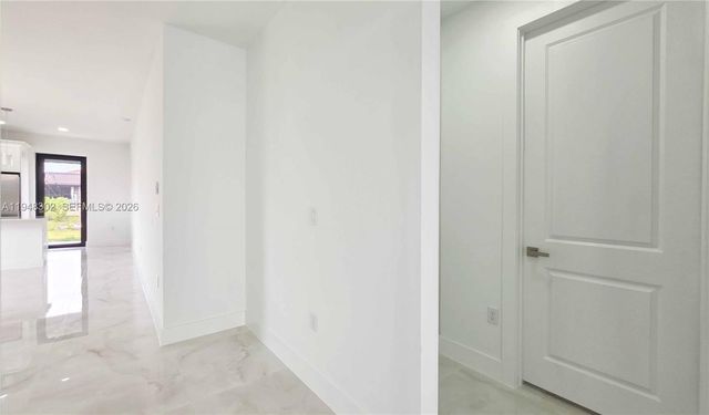 2814 68TH ST W, Lehigh Acres, FL 33971