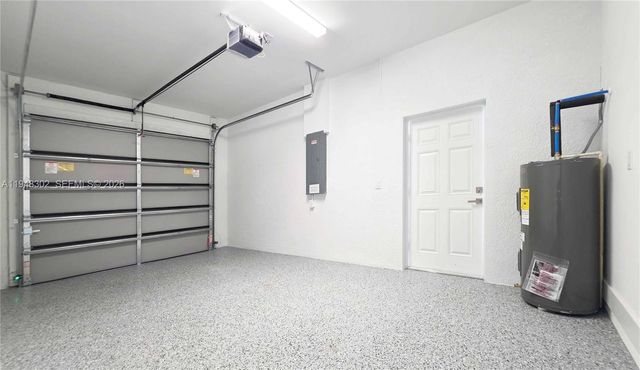 2814 68TH ST W, Lehigh Acres, FL 33971