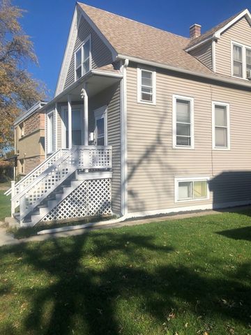 1222 circle Avenue, Forest Park, IL 60130