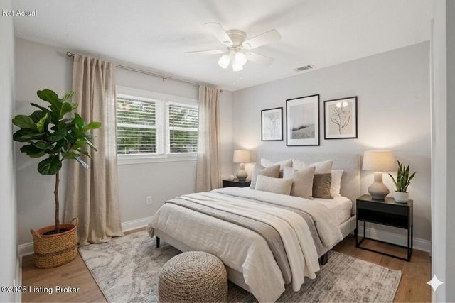 9104 New Maple Rd, Louisville, KY 40229