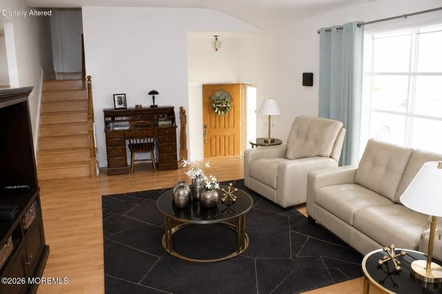 48 Harding Road, Freehold, NJ 07728
