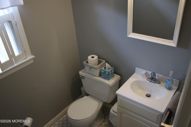 48 Harding Road, Freehold, NJ 07728