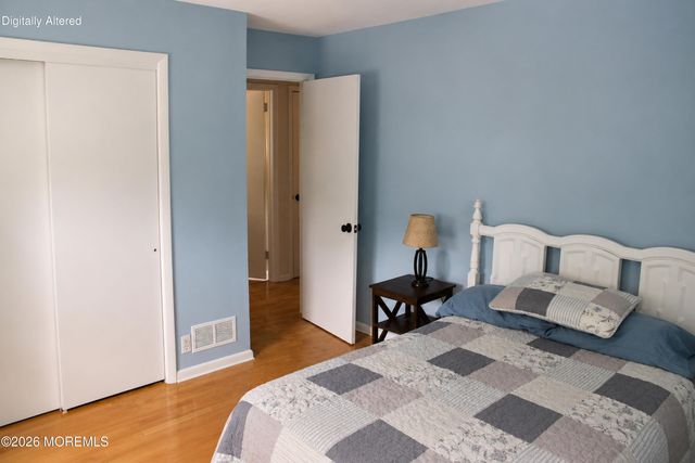 48 Harding Road, Freehold, NJ 07728