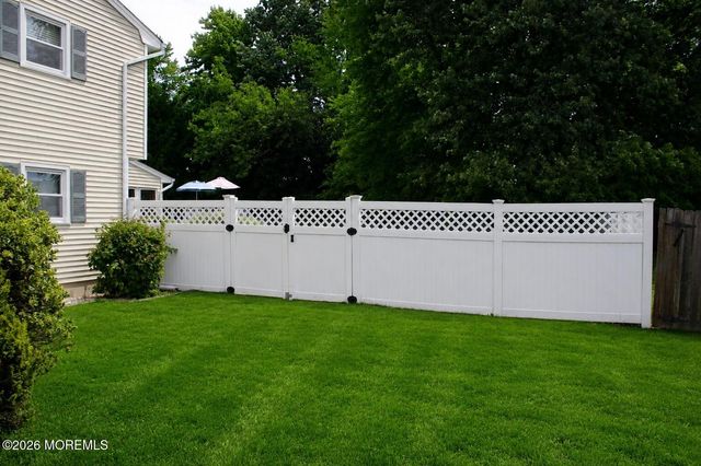 48 Harding Road, Freehold, NJ 07728