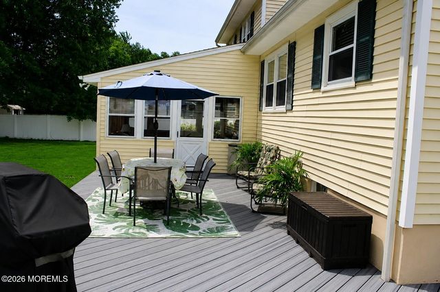 48 Harding Road, Freehold, NJ 07728