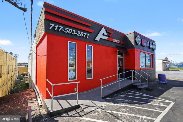 2515 PAXTON ST, Harrisburg, PA 17111