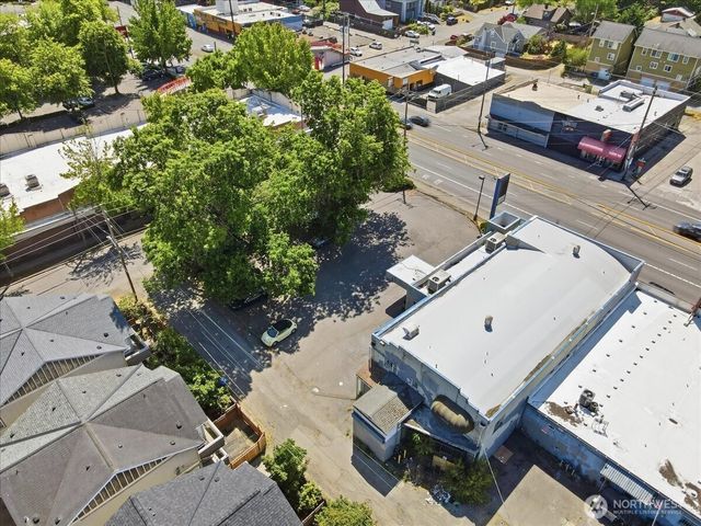 10310 Aurora Avenue N, Seattle, WA 98133