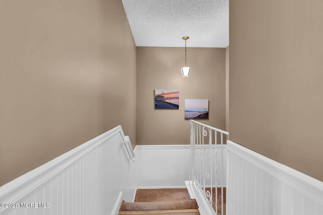 107 Oak Glen Road, Toms River, NJ 08753