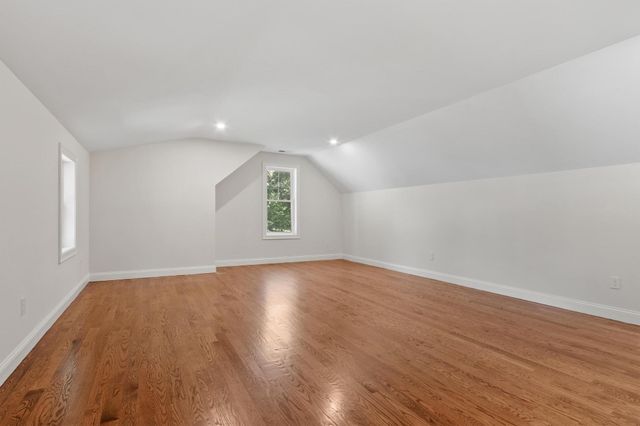96 King St, Littleton, MA 01460